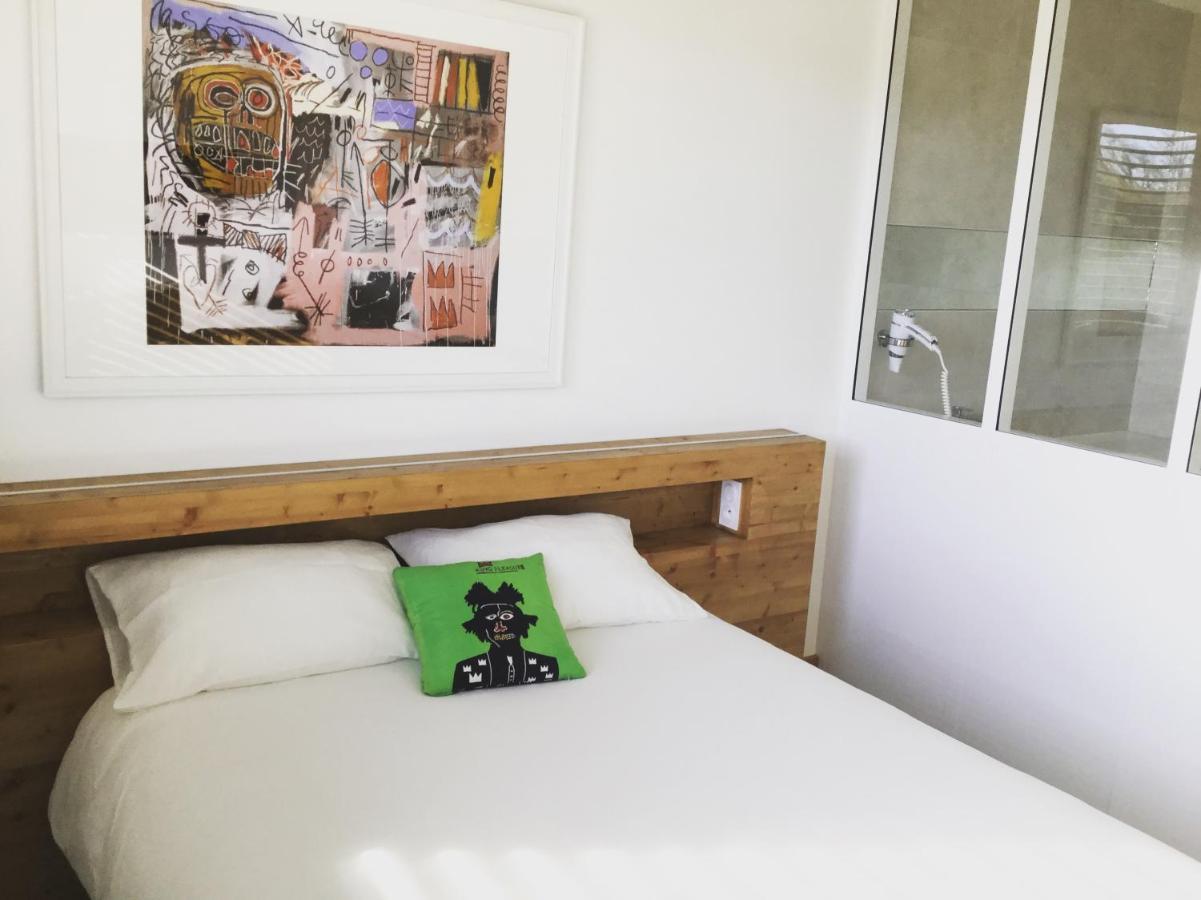 Le B Complexe Hotel Lozanne Buitenkant foto